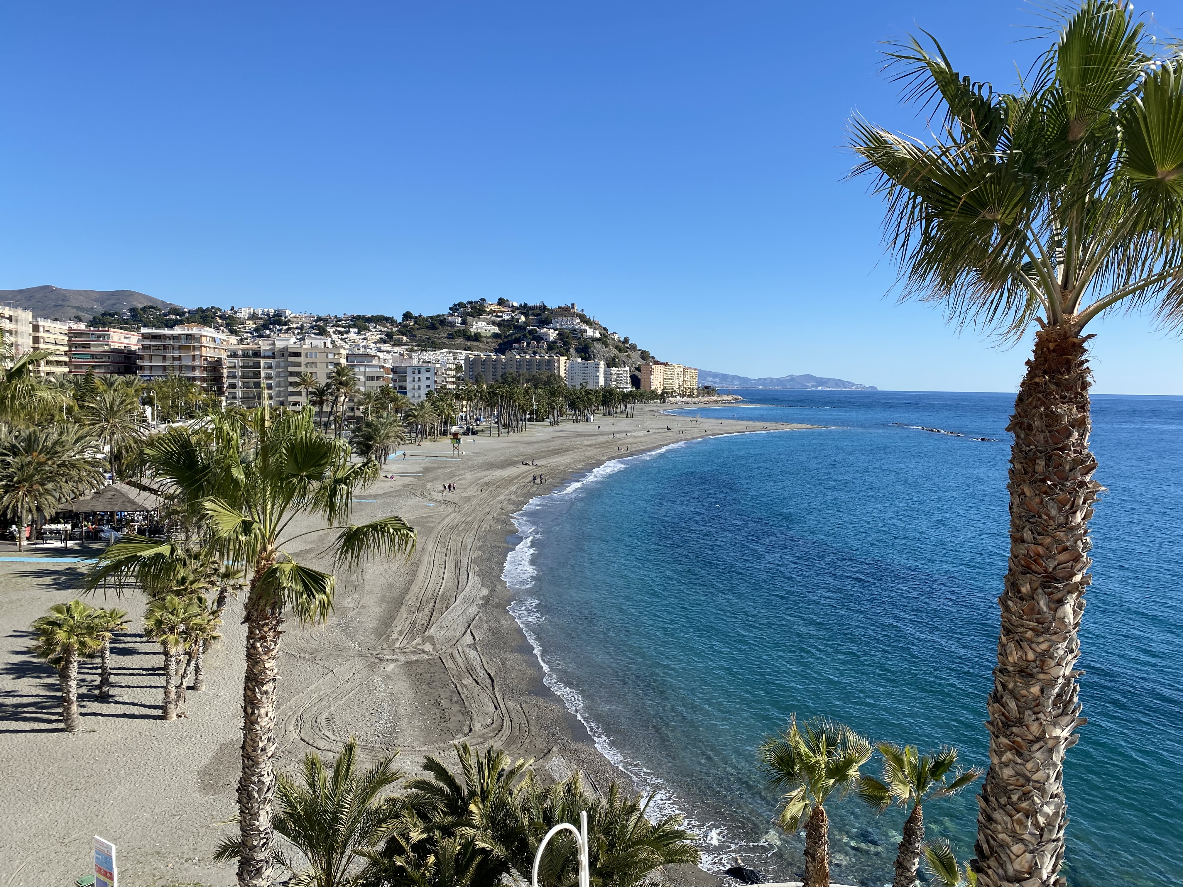 APARTAMENTO EN PASEO DE LA CALETILLA