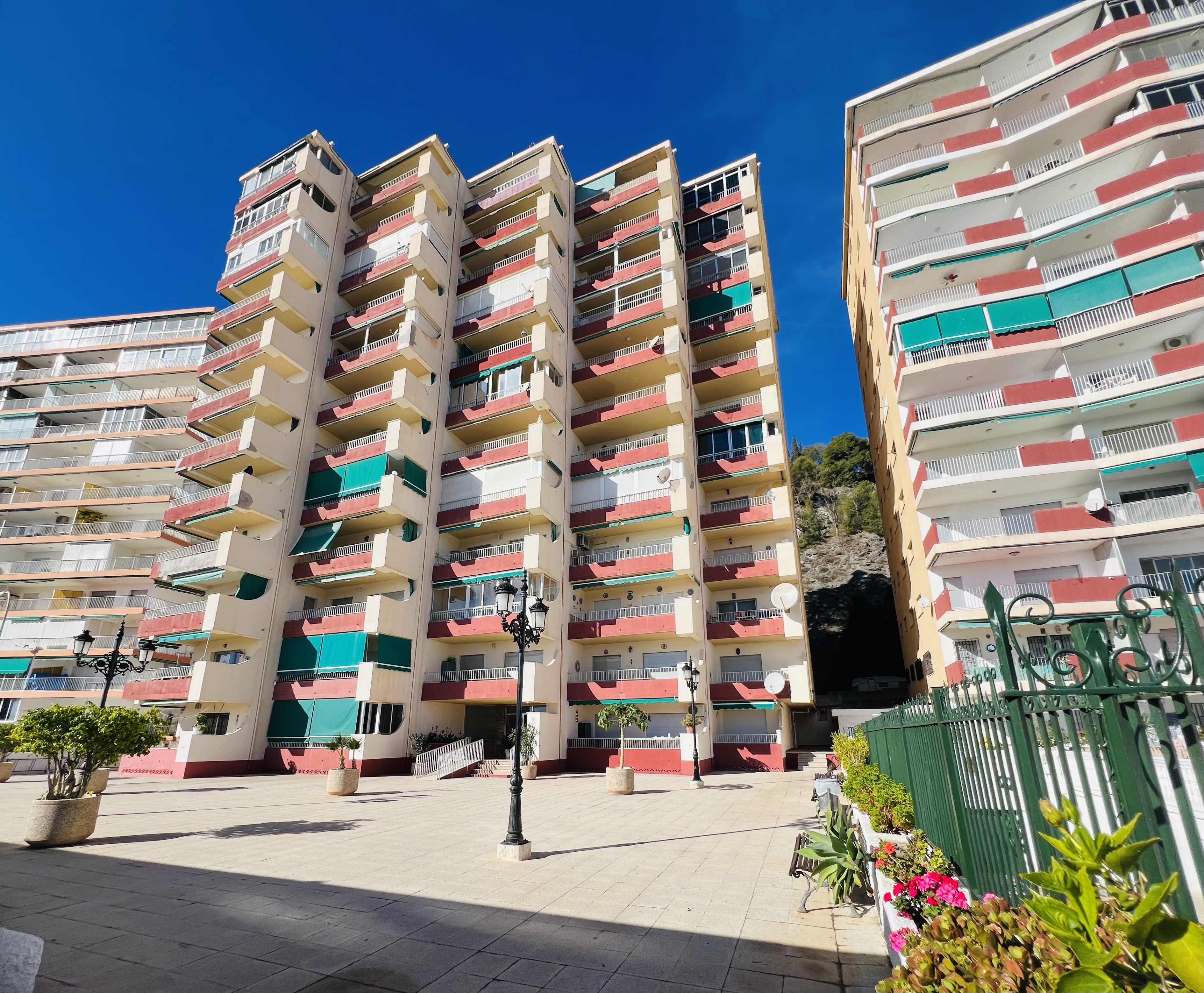 APARTAMENTO EN PASEO DE VELILLA